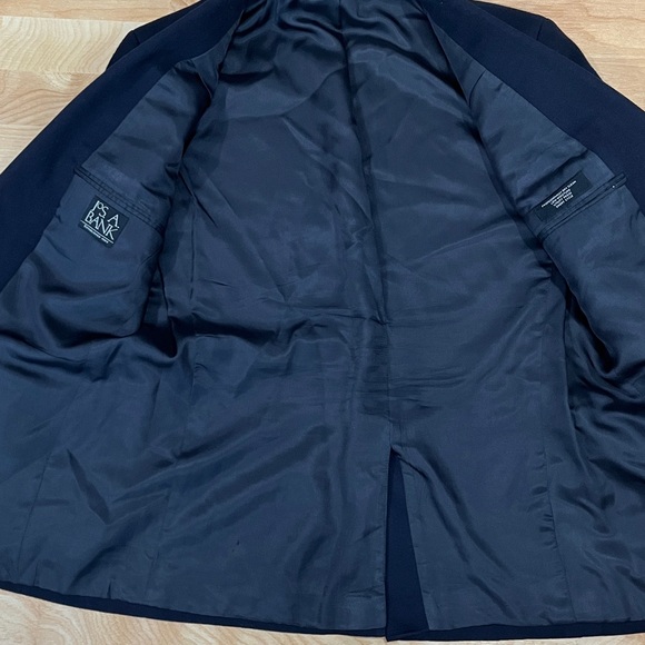 JOS A BANK 100% CASHMERE 2 BUTTON NAVY SPORTSCOAT BLAZER 40 SHORT - Picture 3 of 5